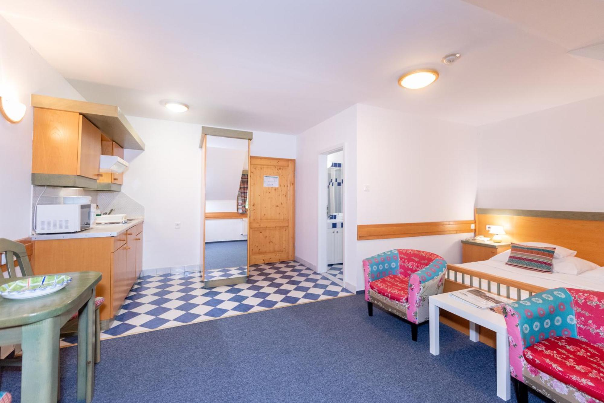 Abbazia Country Club Hotel Nemesnep Bagian luar foto