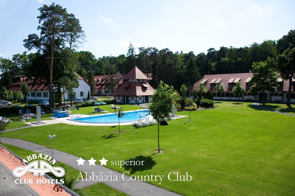 Abbazia Country Club Hotel Nemesnep Bagian luar foto