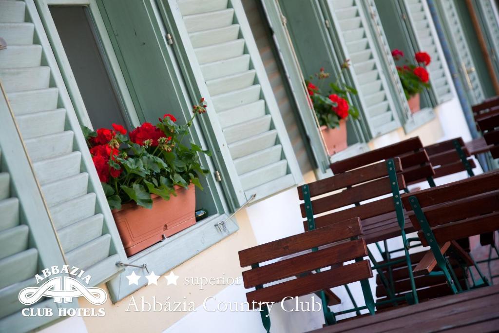 Abbazia Country Club Hotel Nemesnep Bagian luar foto