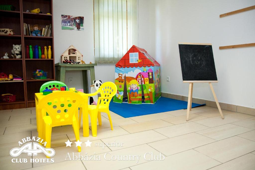 Abbazia Country Club Hotel Nemesnep Bagian luar foto